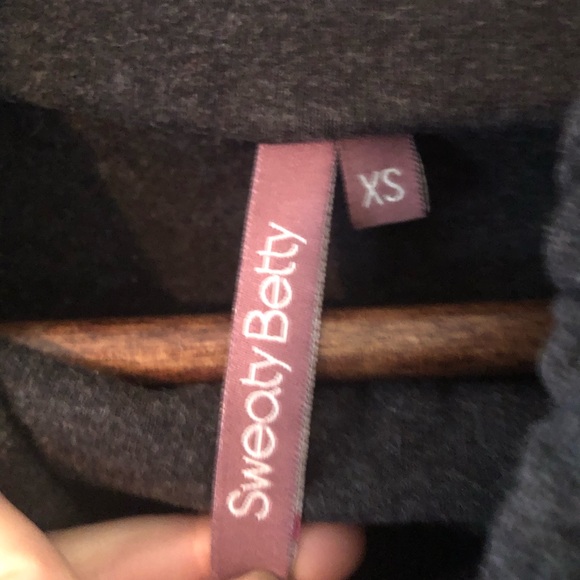 Dark grey Sweaty Betty thermal training top - Picture 3 of 6